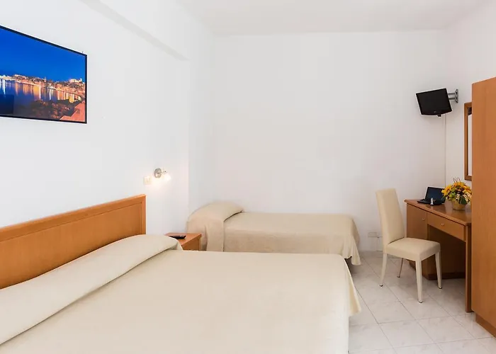 Viola 2* Γκαέτα