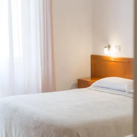 Viola Hotel