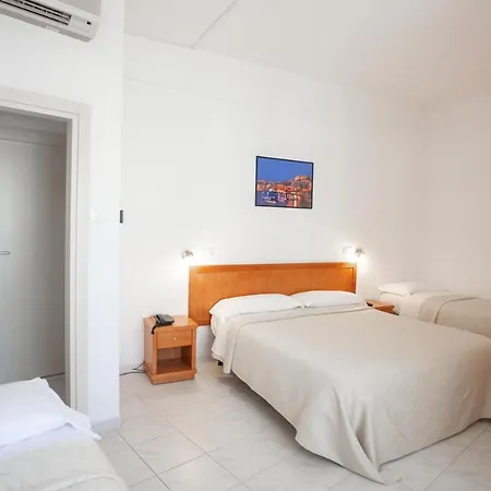 酒店 紫罗兰酒店 加埃塔