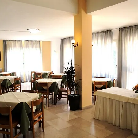Viola Hotel