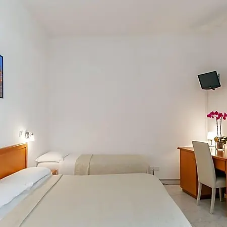 Hotel Viola
