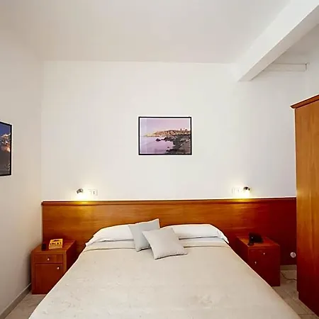 Hotel Viola