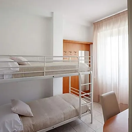 Hotel Viola 2*