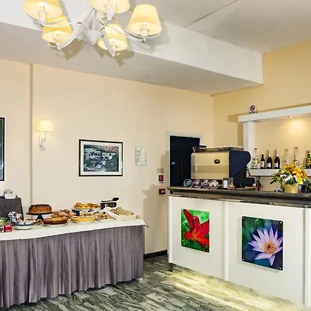 Viola Hotel